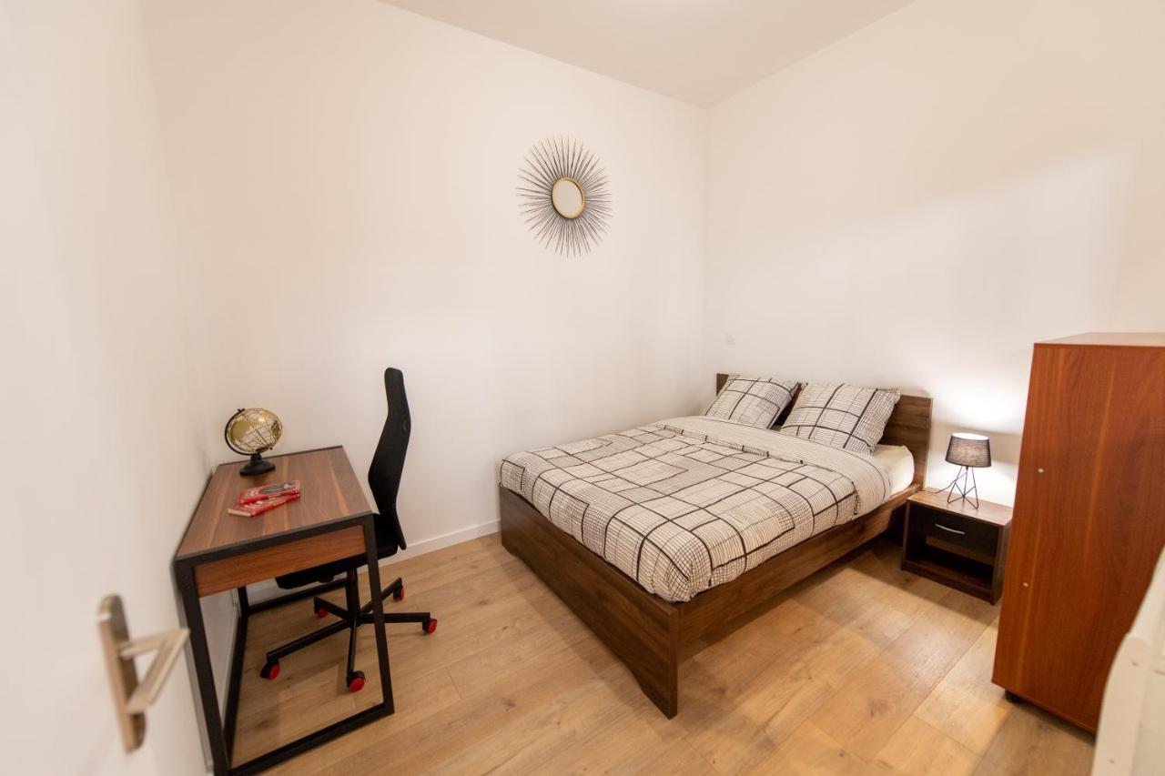 Kasa Loft Centre 2 - Wifi Et Tv - Confortable Et Stationnement Gratuit A Proximite Saint-Etienne  Eksteriør billede
